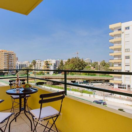 Light & Comfy Apartment W/ Pool & Balcony By Lovelystay 波尔蒂芒 外观 照片